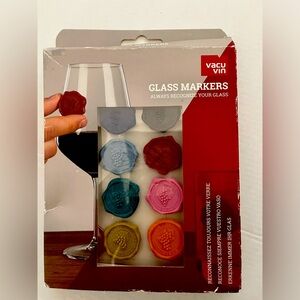 Vacu Vin Glass Markers.